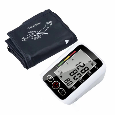 El Sphygmomanometer blanco electrónico con 4 pilas AAA 2X99 fija el corazón Rate Detection